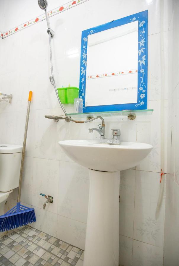 Nha Nghi Thu Nu Bed and Breakfast Meo Vac Buitenkant foto